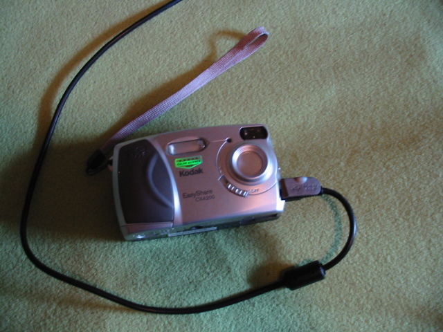 EasyShare CX4200 with the sync cable attached